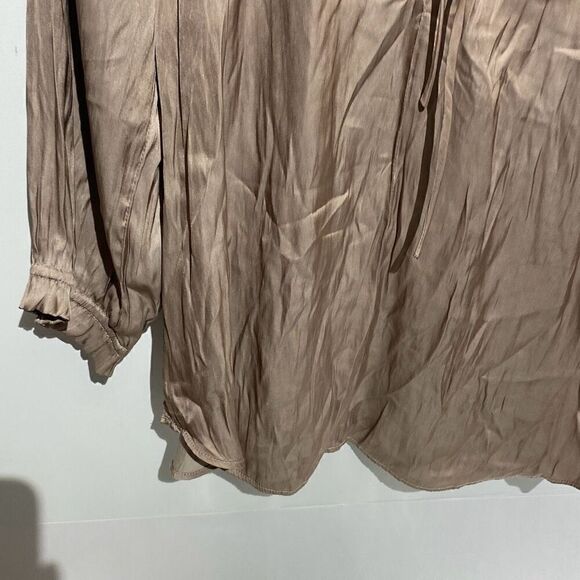 Carmen Marc Valvo Women's Taupe Tan Ruffles Neck Tie Satin Blouse Top Large - Picture 4 of 8